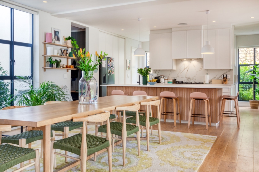 6 Bedroom Property for Sale in Constantia Western Cape